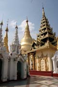 Shwedagon Paya, Yangon. Myanmar (Burma).