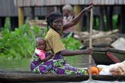 Morning floating market at Ganvi� town. Benin.