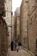 Street at mountain village of Thilla (Thula). Yemen.