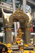 Erawan Shrine (San Phra Phrom), Bangkok. Thailand.