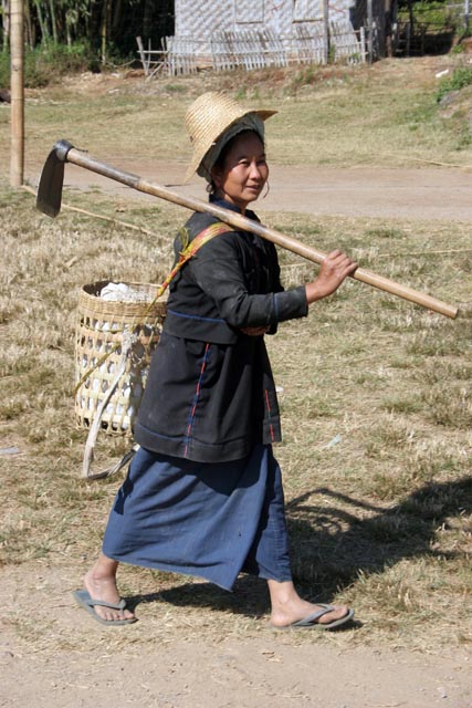 Woman from Pa-O hill tribe. Villages around Inle Lake. Myanmar (Burma).