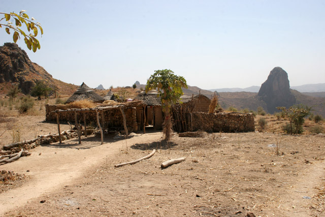 On the way to the Rhumsiki (Roumsiki) village at Mandara Mountains. Cameroon.