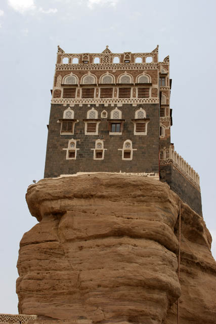 Famous 'rock palace' Dar al-Hajar at Wadi Dhahr. Yemen.