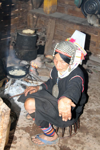 Akha woman, area around Kengtung town. Myanmar (Burma).